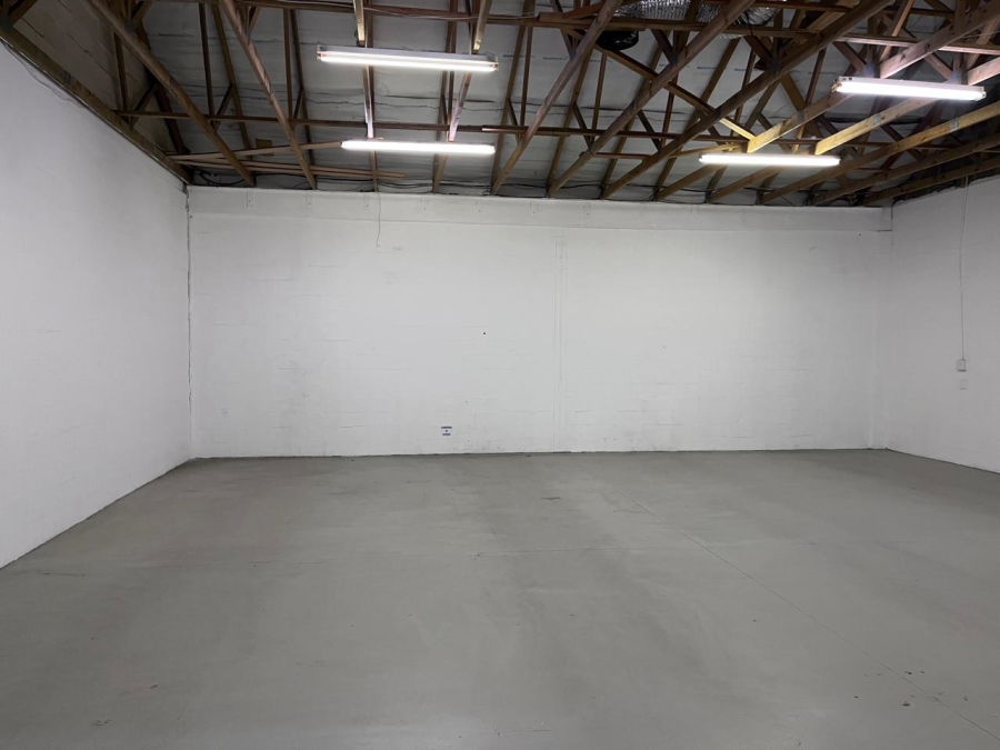 To Let commercial Property for Rent in Milnerton Western Cape